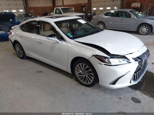  Salvage Lexus Es