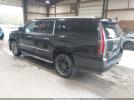 Cadillac Escalade Standard Image 4