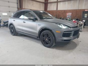  Salvage Porsche Cayenne E-hybrid