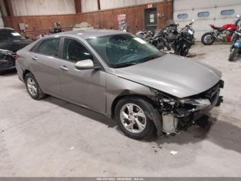  Salvage Hyundai ELANTRA