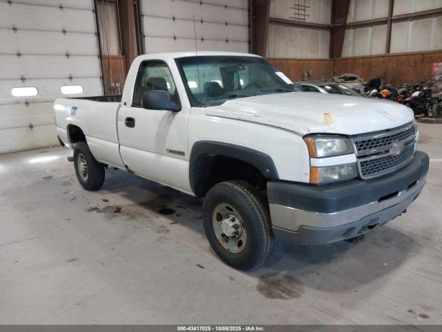  Salvage Chevrolet Silverado 2500
