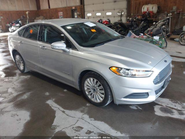  Salvage Ford Fusion