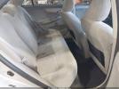 Toyota Corolla Le Image 9