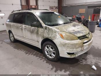  Salvage Toyota Sienna
