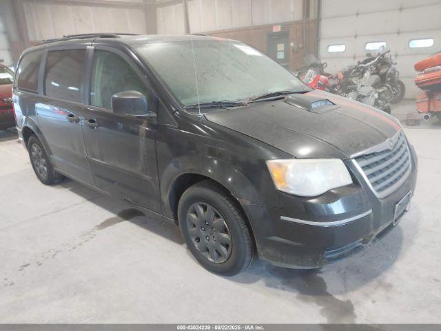  Salvage Chrysler Town & Country