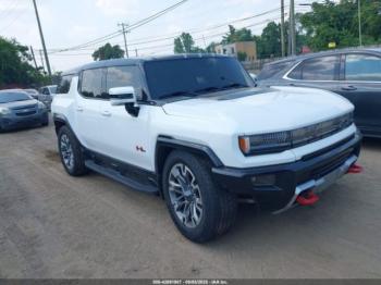  Salvage GMC Hummer Ev Suv