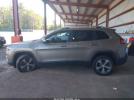 Jeep Cherokee Limited 4x4 Image 9