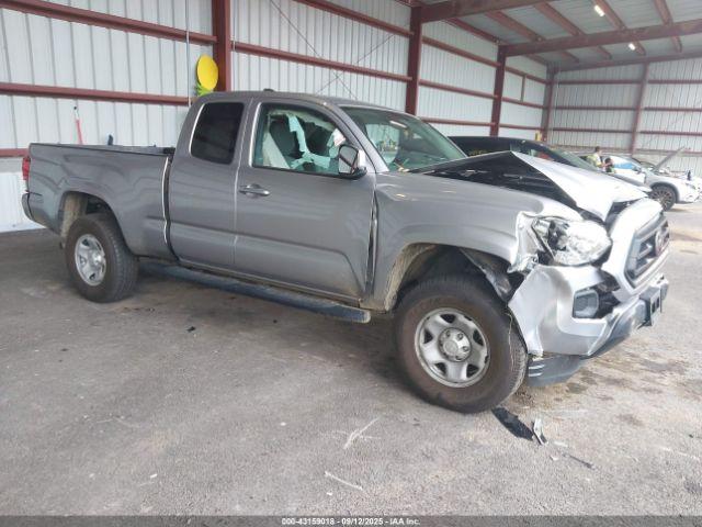  Salvage Toyota Tacoma