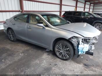  Salvage Lexus Es