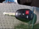 Toyota Camry Le Image 5