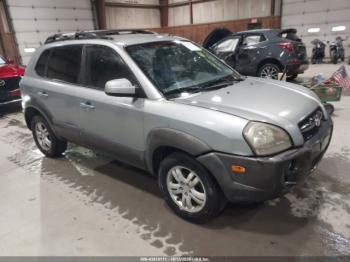  Salvage Hyundai TUCSON