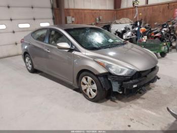  Salvage Hyundai ELANTRA