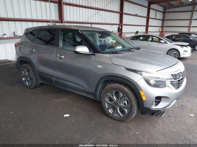 Salvage Kia Seltos