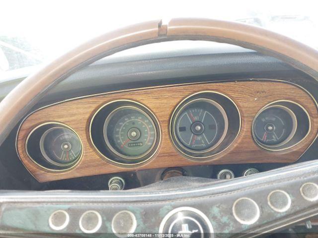 Ford Mustang Image 11