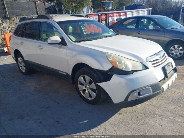 Subaru Outback 2.5i Limited Image 1