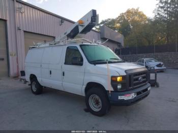  Salvage Ford E-350