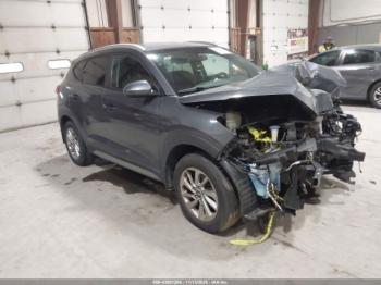  Salvage Hyundai TUCSON