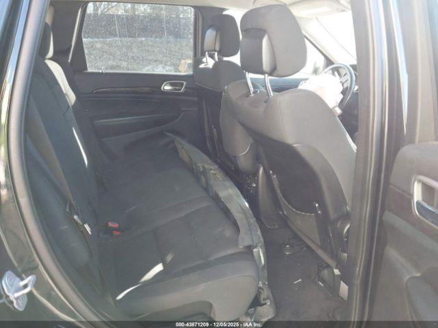 Jeep Grand Cherokee Laredo Image 8