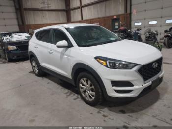  Salvage Hyundai TUCSON