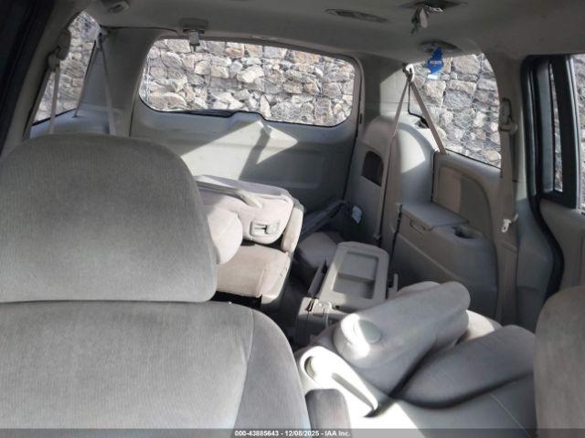Honda Odyssey Ex Image 6