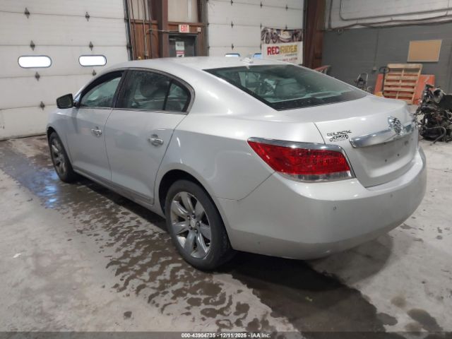 Buick LaCrosse Cxl Image 2