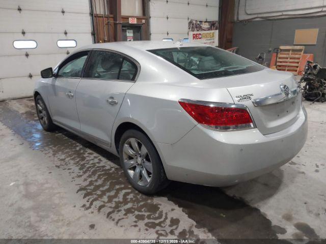 Buick LaCrosse Cxl Image 2