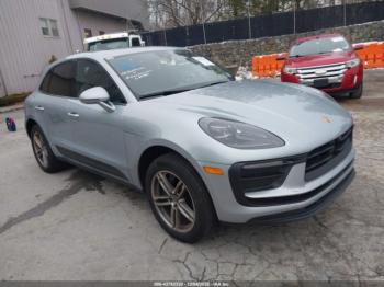  Salvage Porsche Macan
