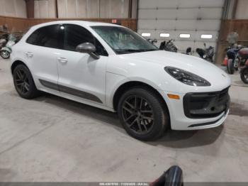  Salvage Porsche Macan