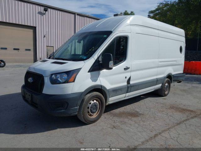 Ford Transit Image 2
