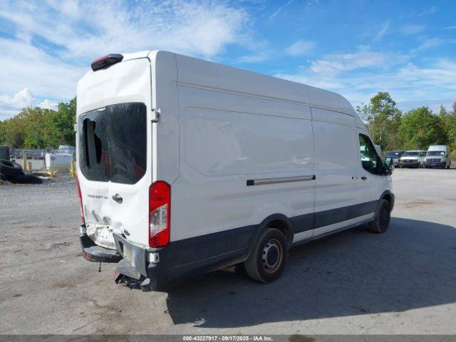 Ford Transit Image 8