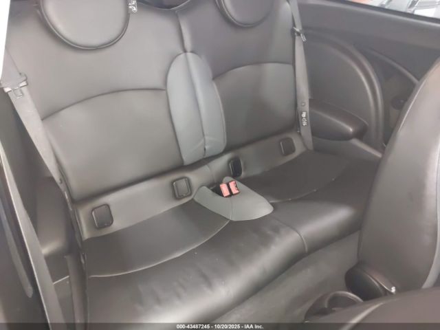 MINI Cooper Image 11