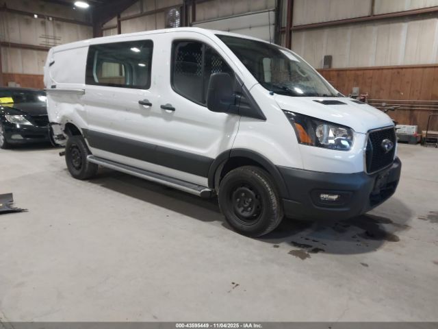 Ford Transit Image 1