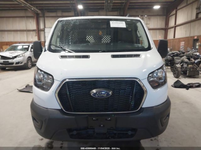 Ford Transit Image 10