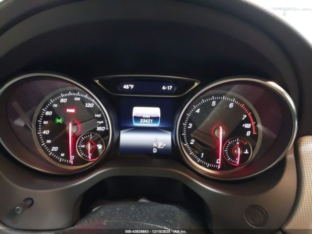 Mercedes-Benz GLA 4matic Image 14