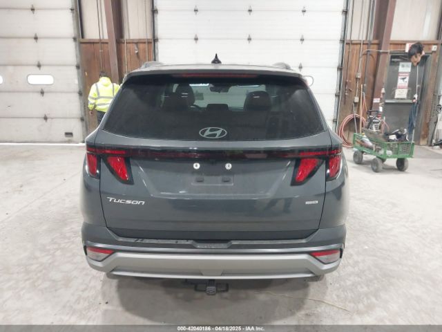 Hyundai TUCSON Sel Image 16