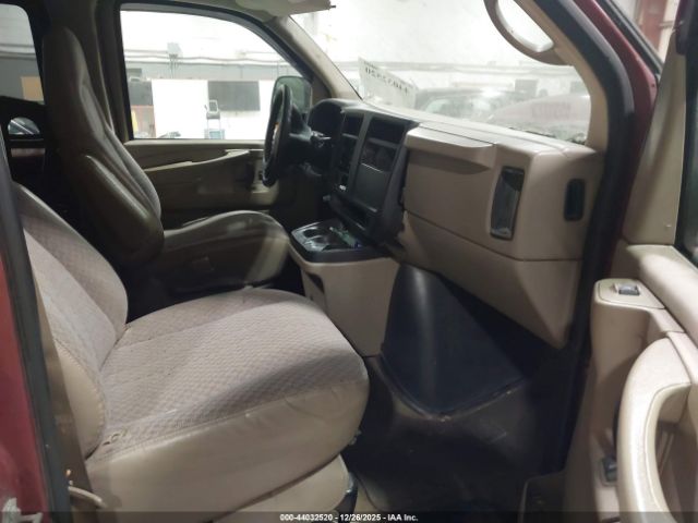 Chevrolet Express Ls Image 2