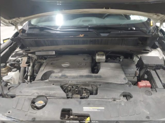 Nissan Pathfinder Sv Image 13