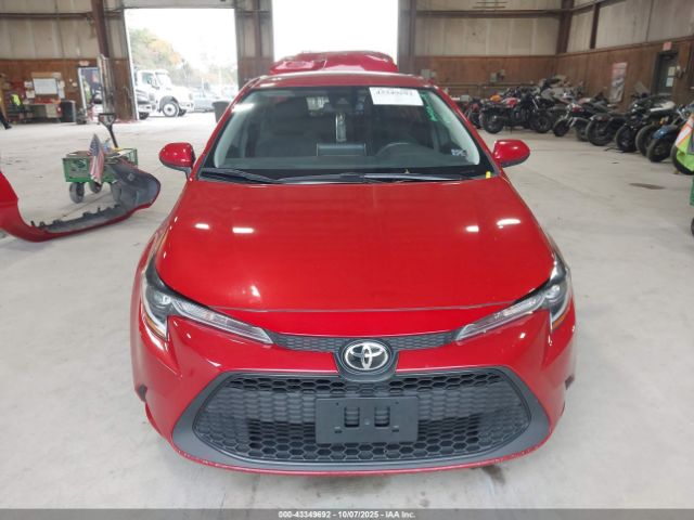 Toyota Corolla Le Image 10