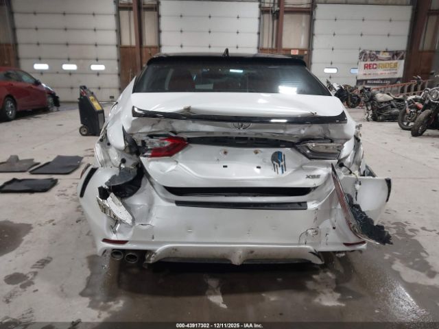 Toyota Camry Xse Image 7