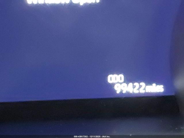 Toyota Camry Xse Image 2