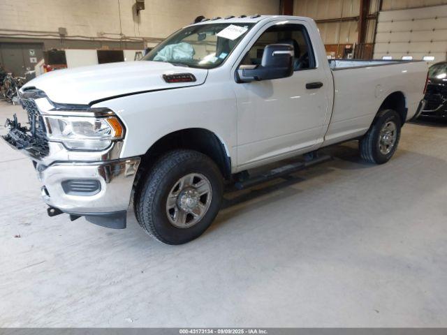 Ram 2500 Tradesman  4x4 8' Box Image 15