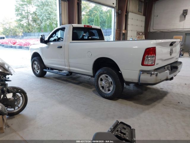 Ram 2500 Tradesman  4x4 8' Box Image 13