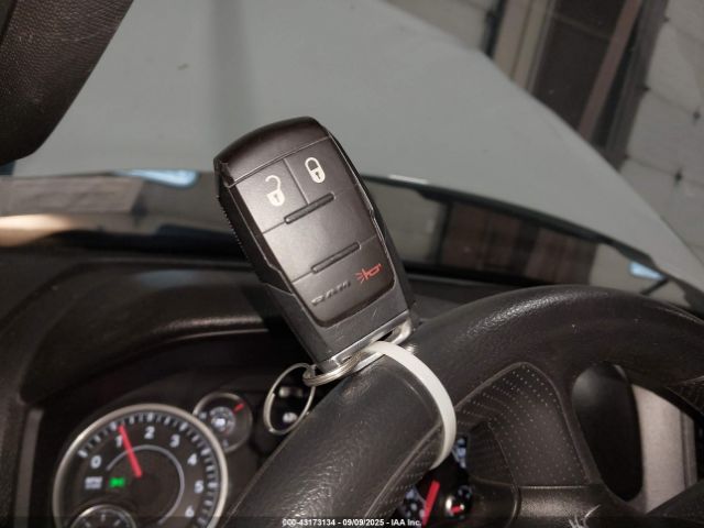 Ram 2500 Tradesman  4x4 8' Box Image 14