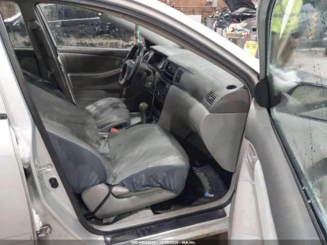 Toyota Corolla Ce Image 6