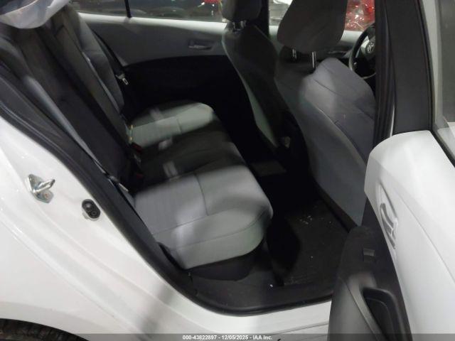 Toyota Corolla Hybrid Se Image 2