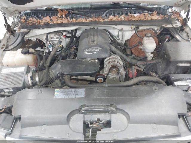 Chevrolet Silverado 1500 Work Truck Image 10