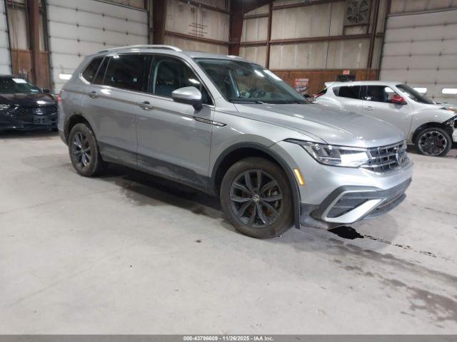  Salvage Volkswagen Tiguan