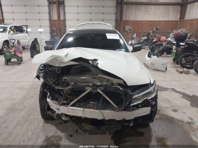 BMW 3 Series Xdrive Image 16