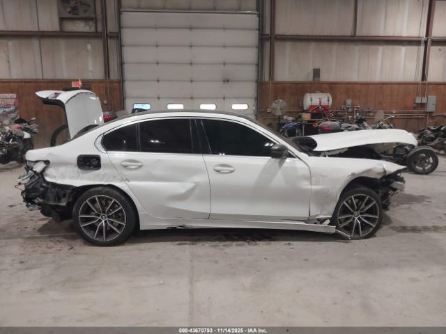 BMW 3 Series Xdrive Image 2