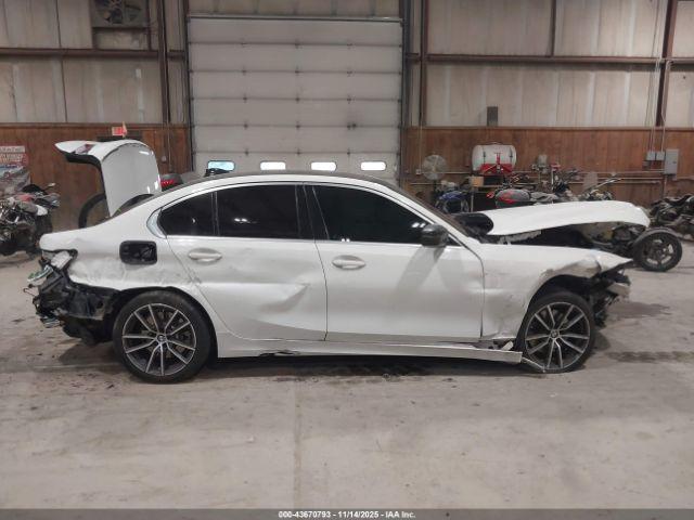 BMW 3 Series Xdrive Image 2